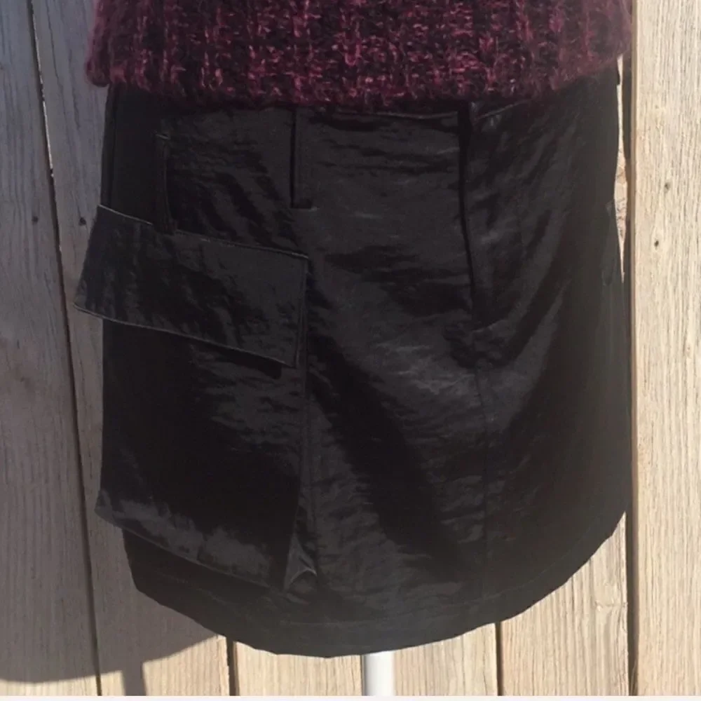 VTG Y2K Black Mini Skirt 90s Satin Cargo Pocket Belt Loop Detail ABS Size 6 Goth